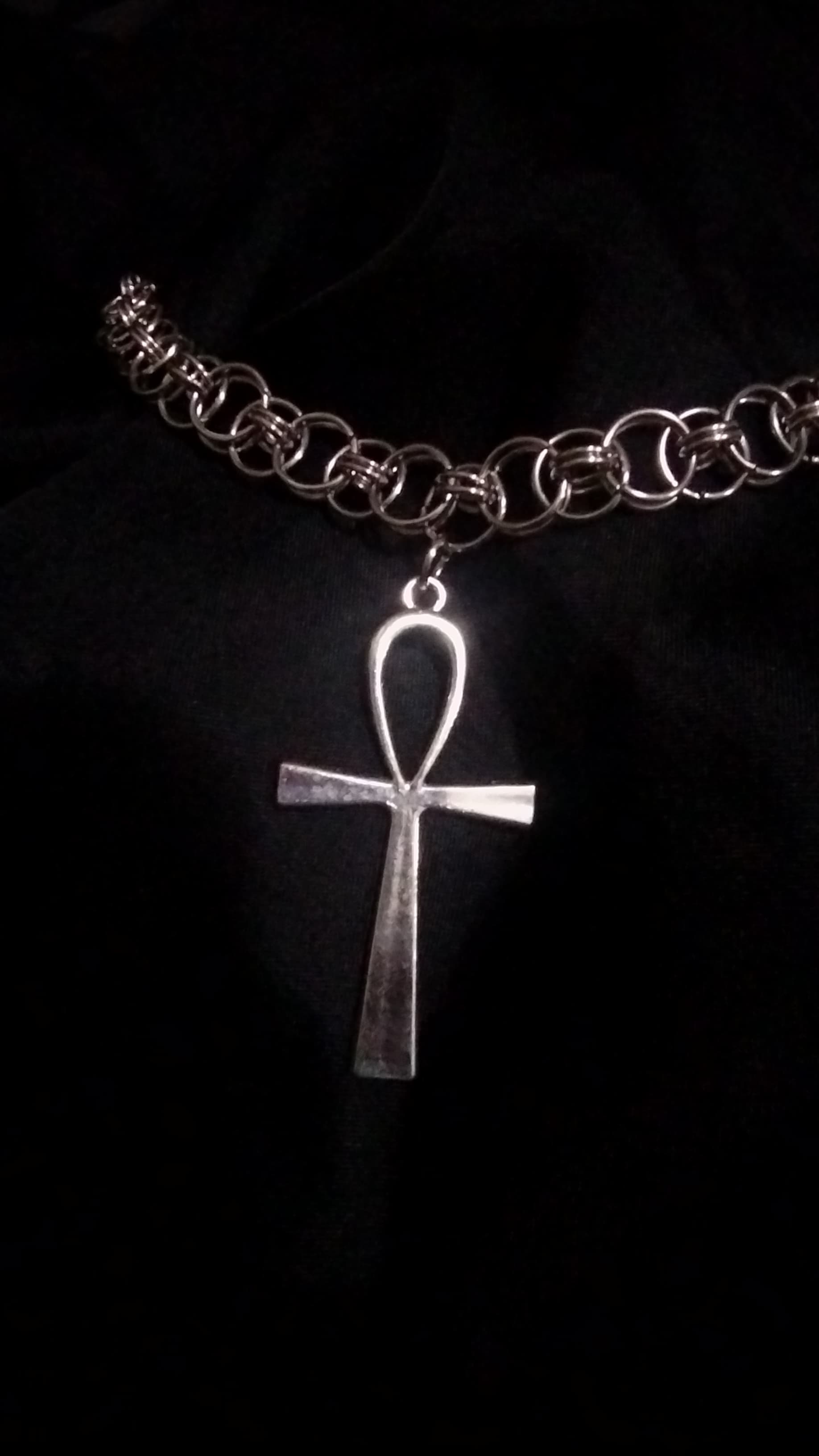 Colar Ankh Chainmail foto 3